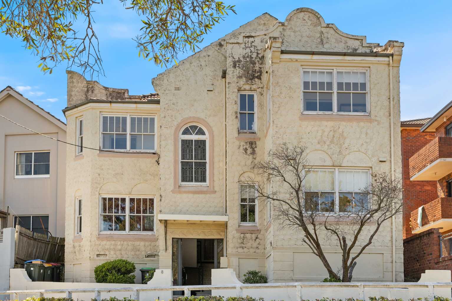 3/8 Fletcher Street Bondi