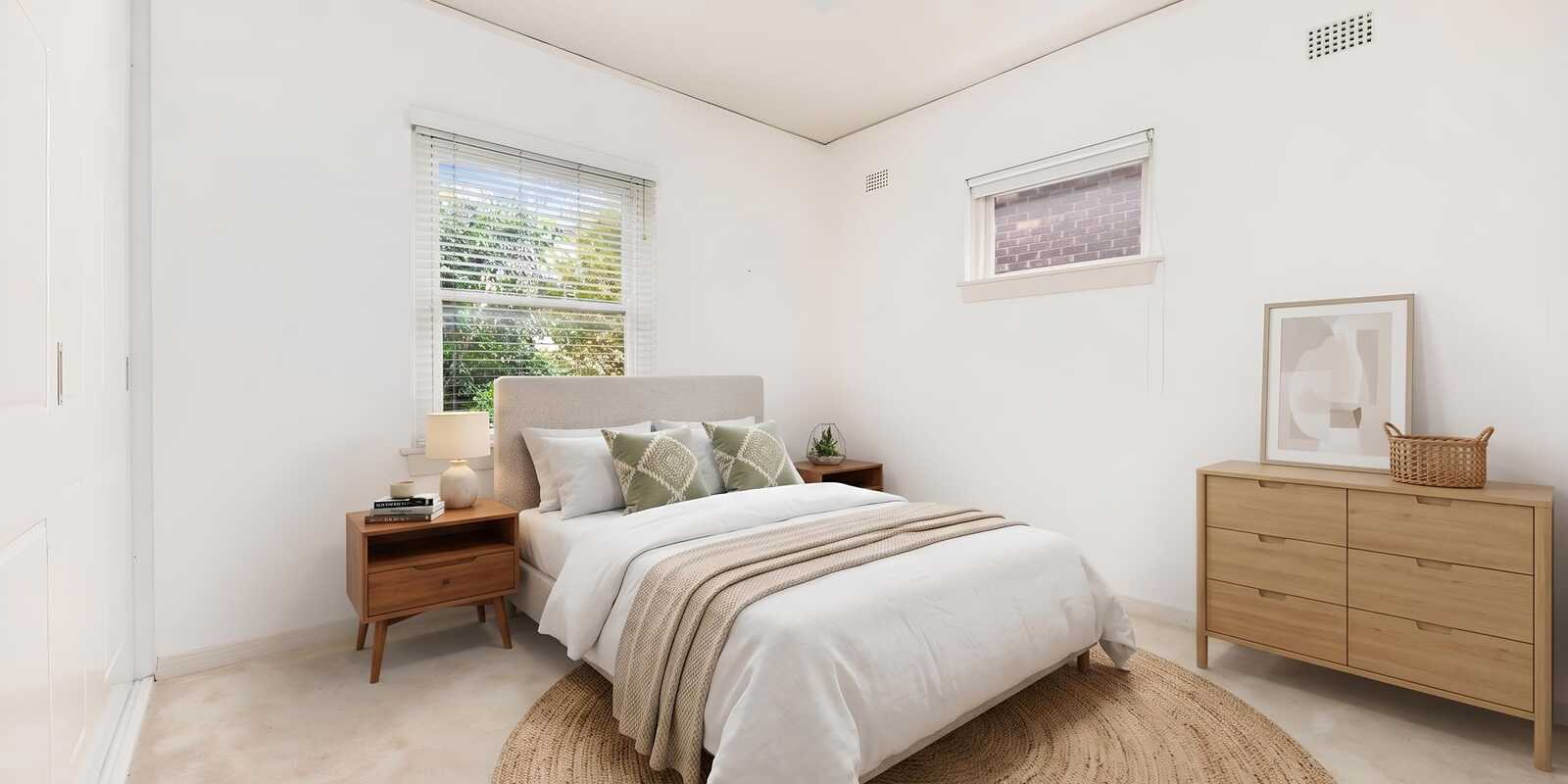 8/17 Penkivil Street Bondi