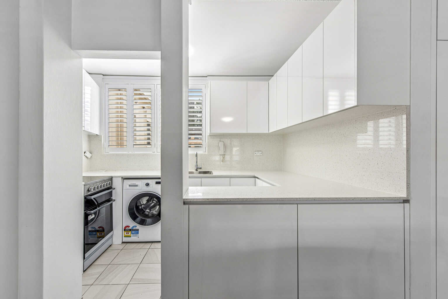 8/164 Bondi Road Bondi