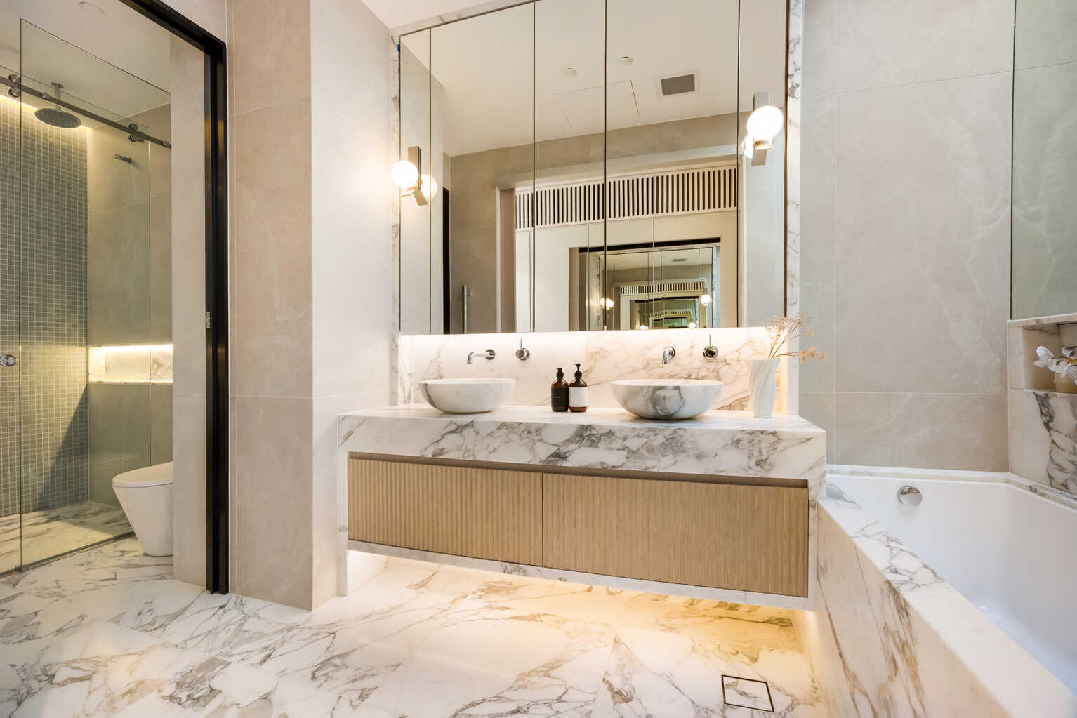 11/246 Campbell Parade Bondi Beach