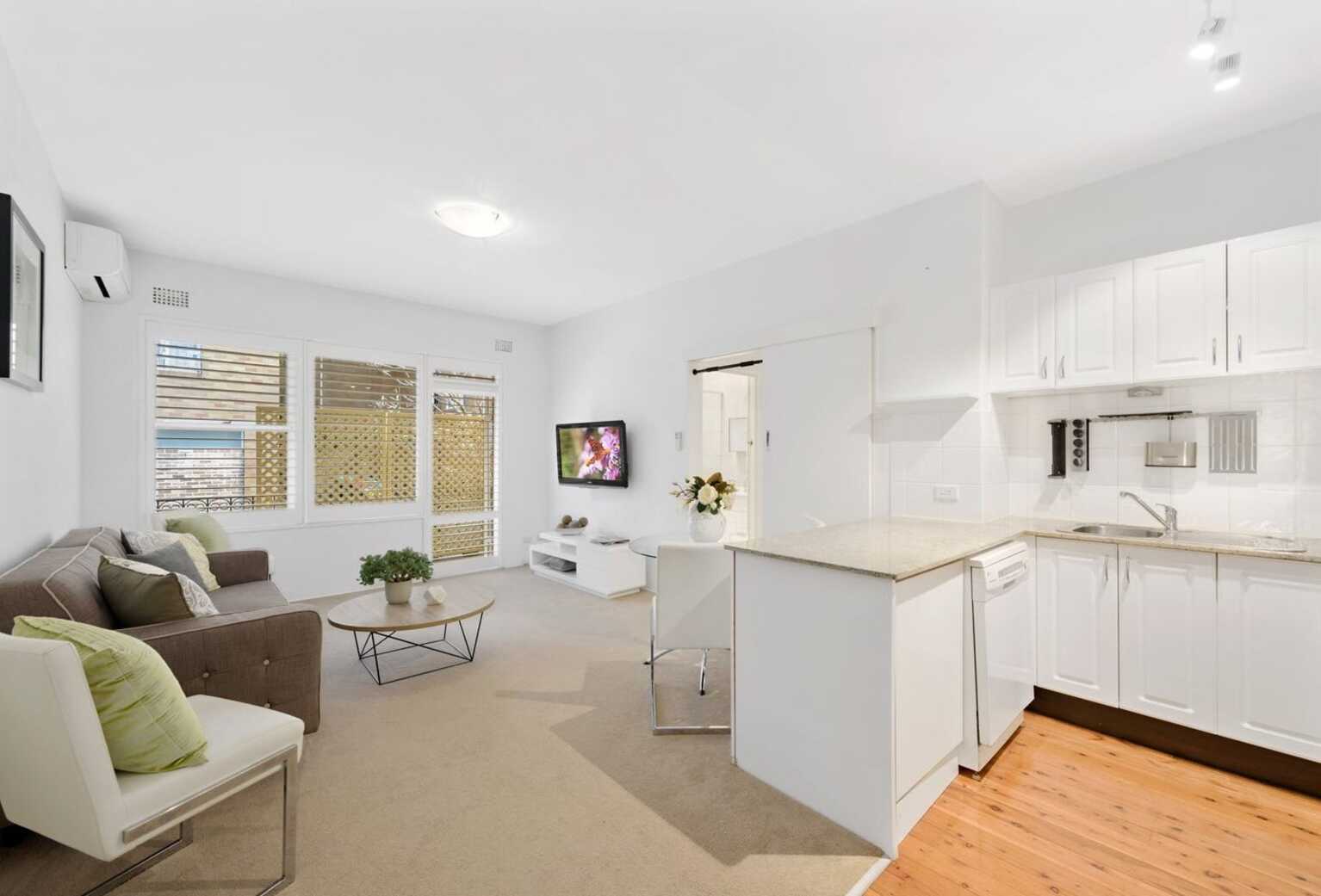 3/96 Onslow Street Rose Bay