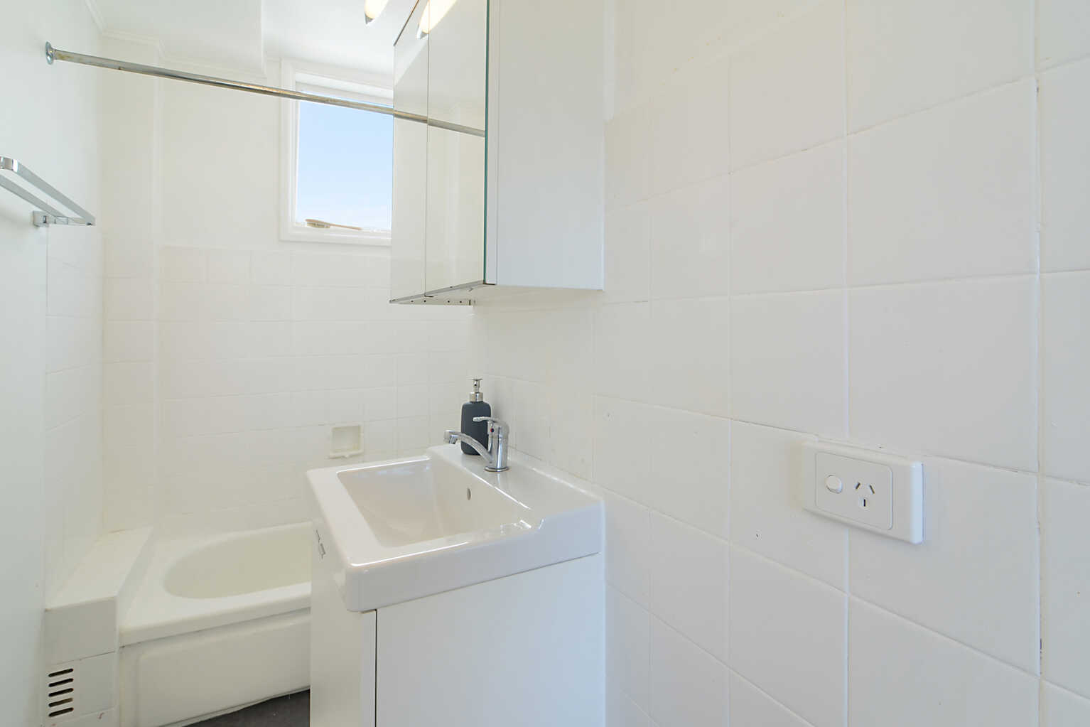 3/8 Sandridge Street Bondi Beach