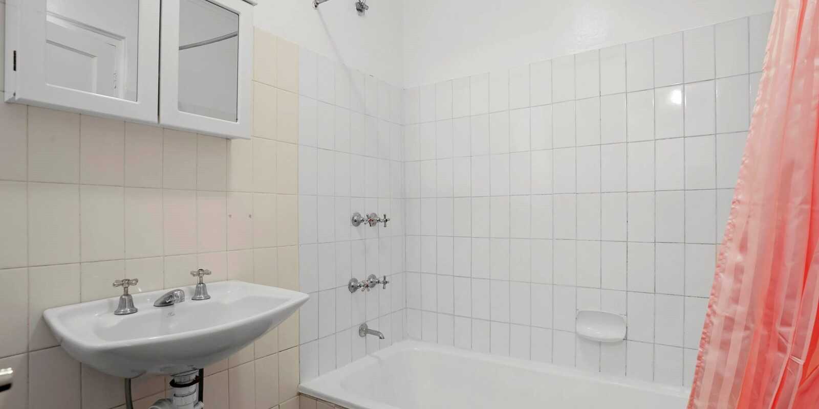12/33 Campbell Parade Bondi Beach 12/33 Campbell Parade Bondi Beach