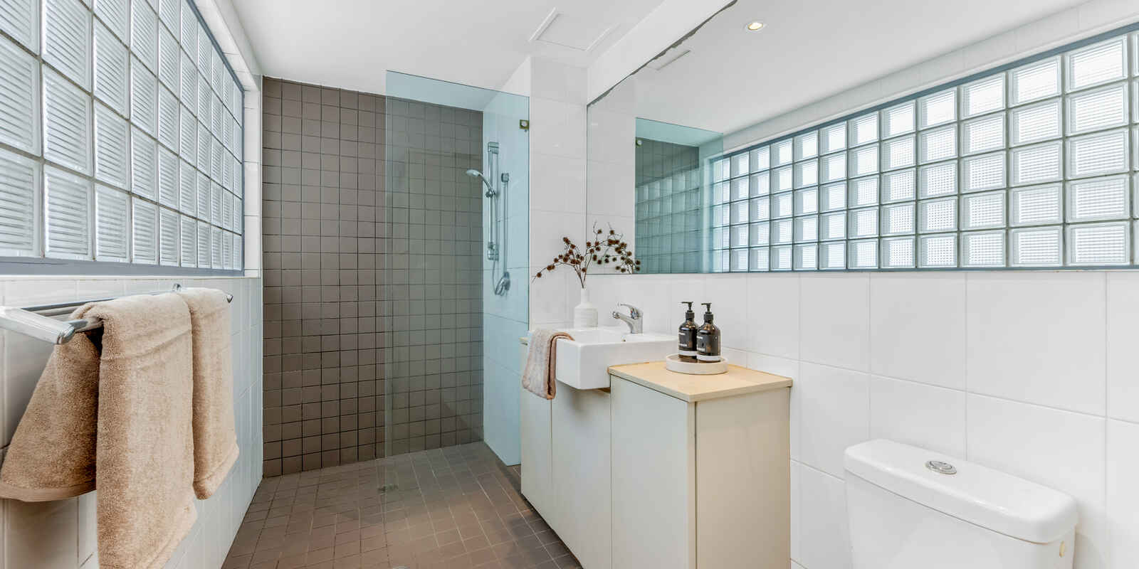 9/154 Glenayr Avenue Bondi Beach