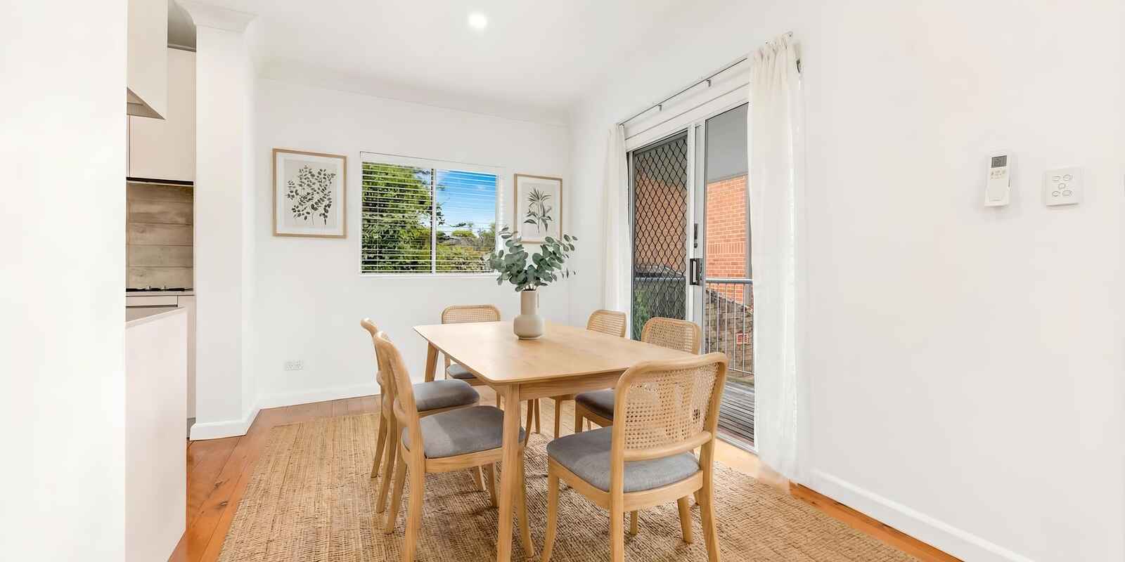 2/256 Bronte Road Charing Cross