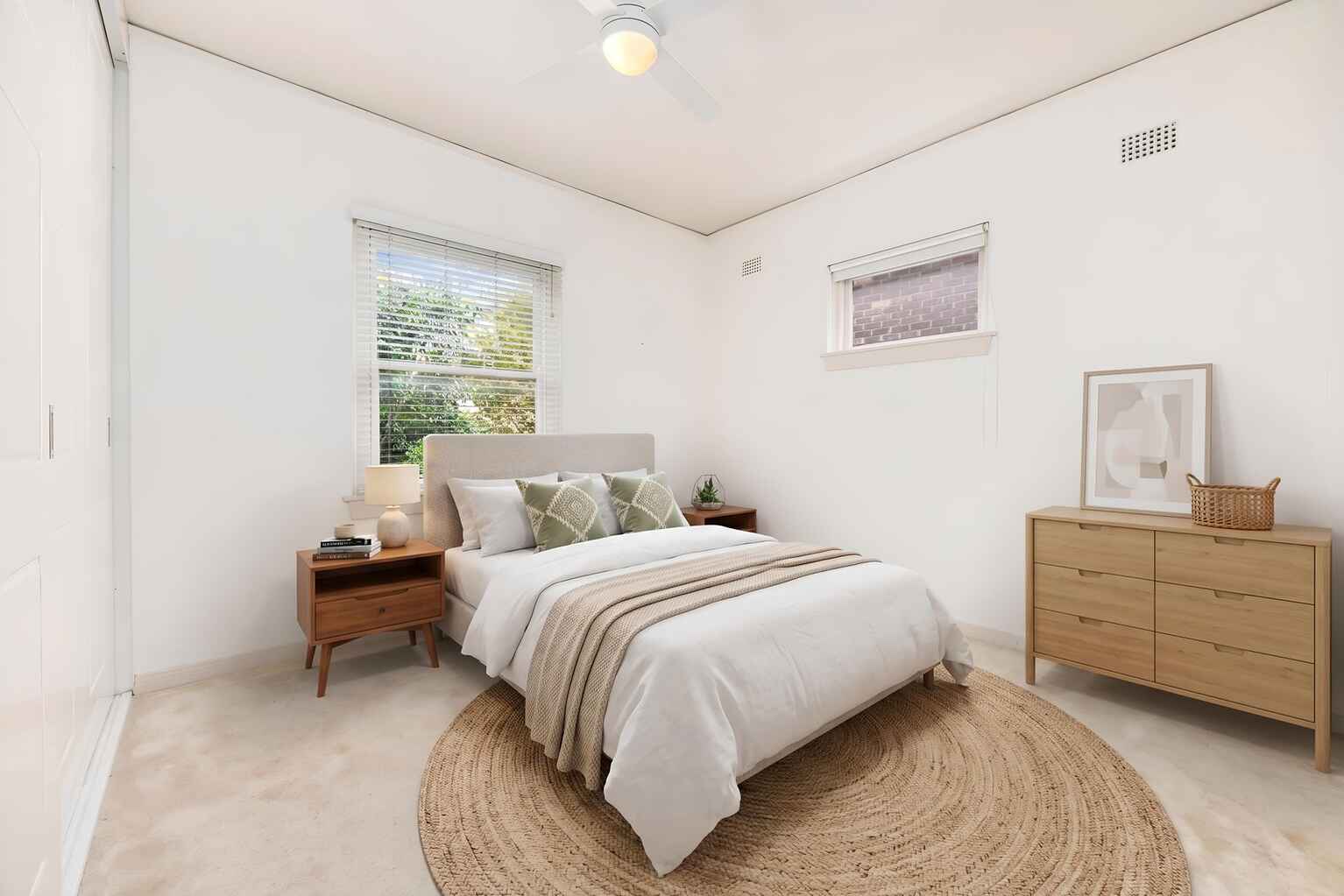 8/17 Penkivil Street Bondi