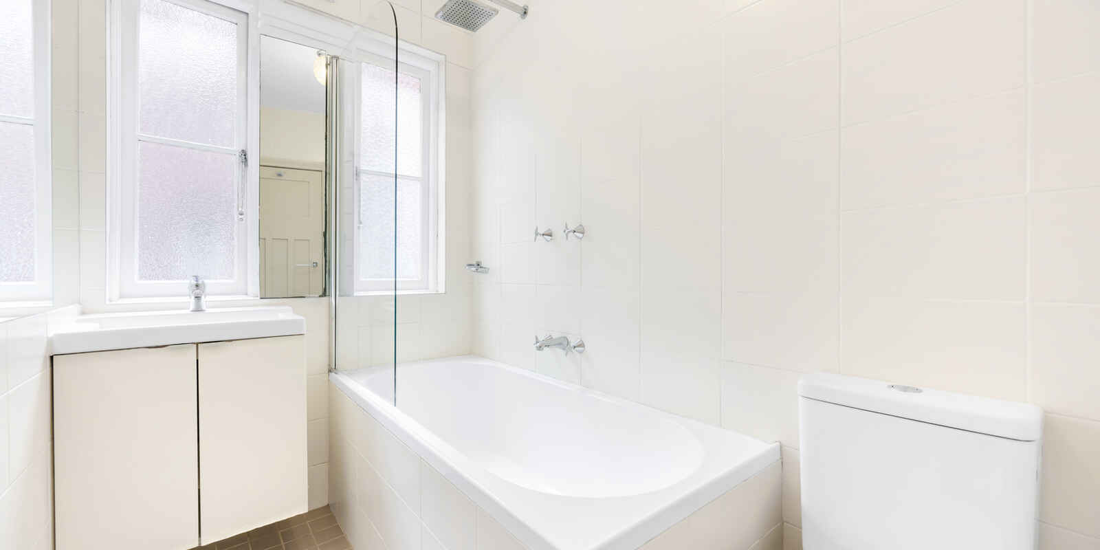 8/17 Penkivil Street Bondi