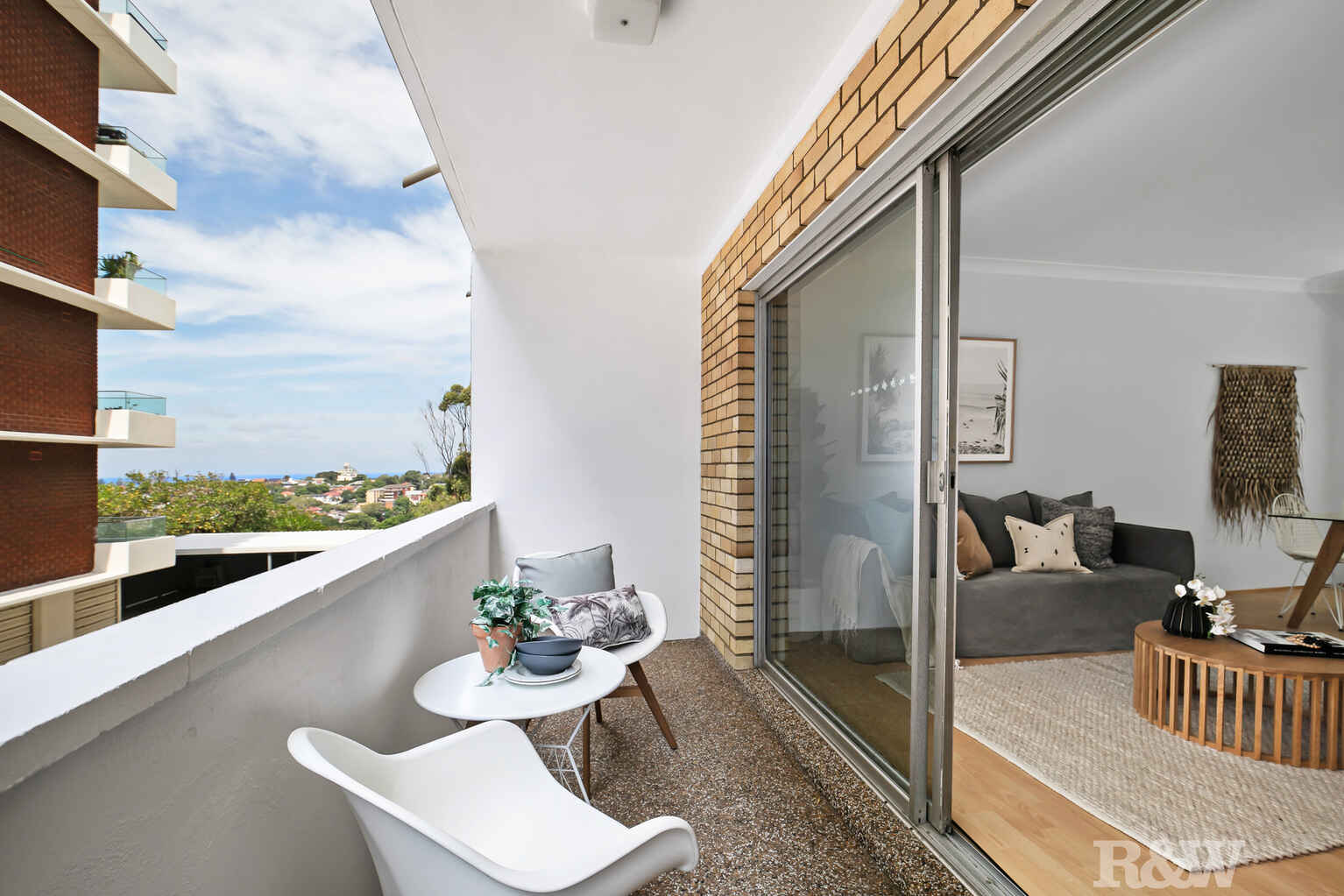 2/203  Birrell Street Waverley