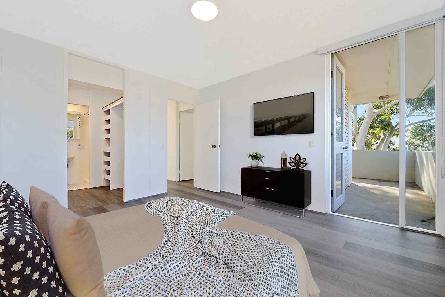 10/18-20 Penkivil Street Bondi