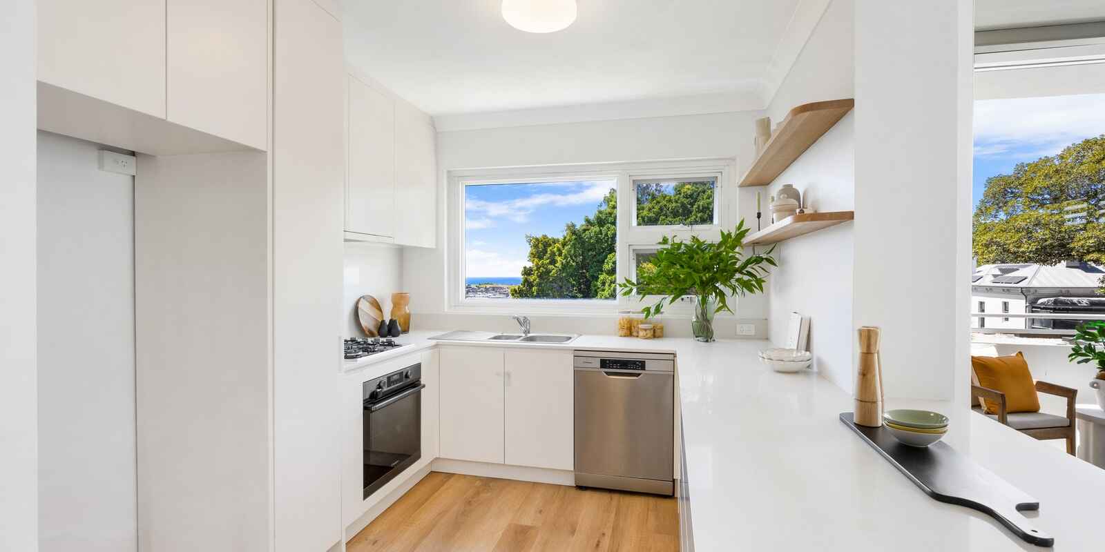 51/16 Ocean St Street Bondi